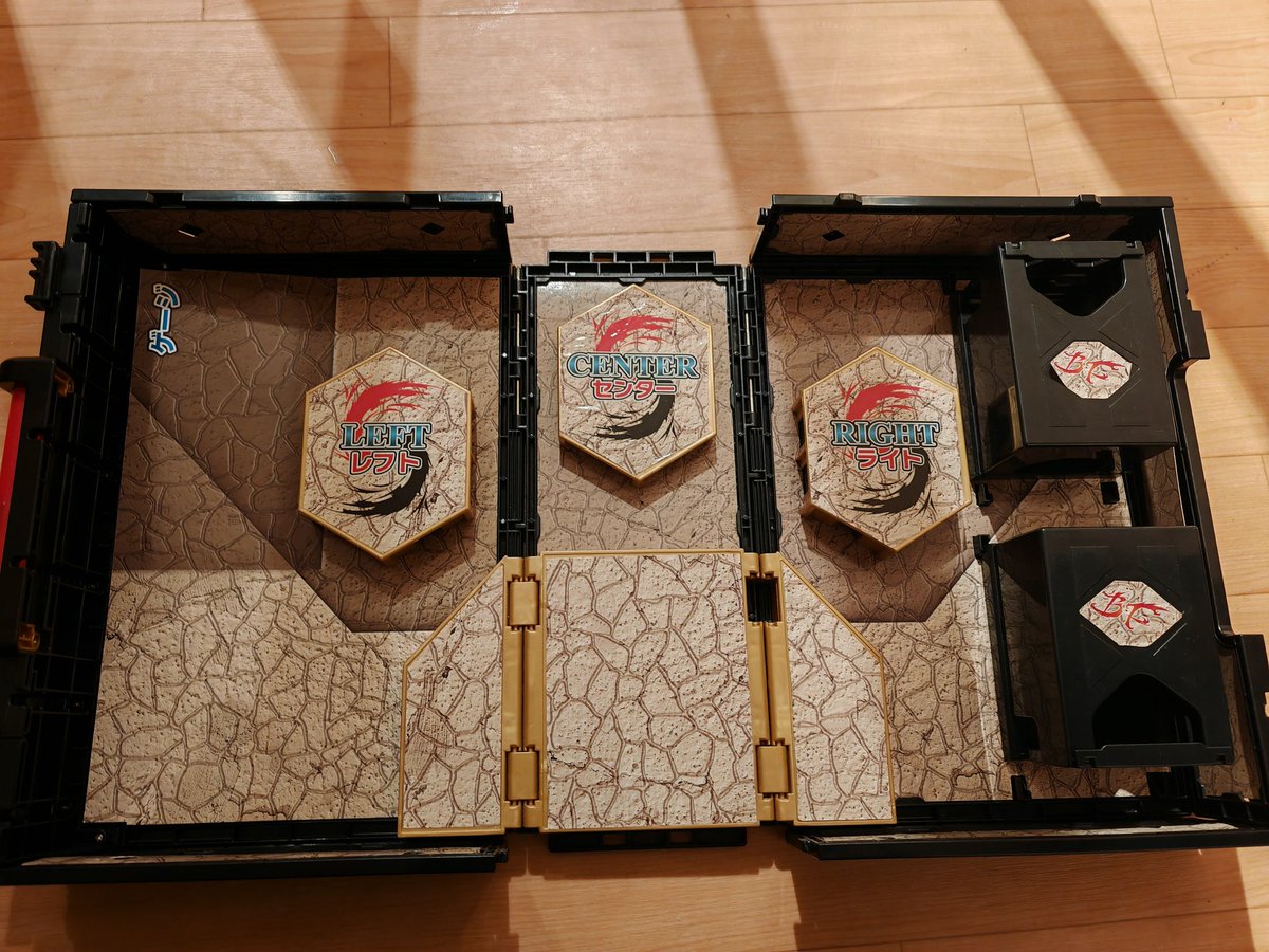 最近バディファイト流行ってるから探してみたんだけど、このプレイ