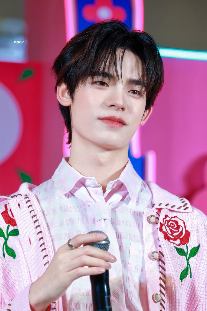 ไม่ได้ลงภาพคุณความรักวันที่ 14 เลยน่ารักมากเลยย 🐷🐈‍⬛

<a href="/porsuppakarn/">porsuppakarn</a>  
#porsuppakarn