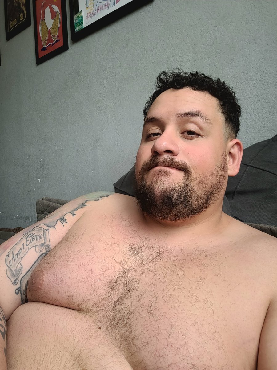 gus_eos's tweet photo. Bom dia meu povo lindo, a festa de ontem foi maravilhosa, mas eu tô só o pó 🥲 https://t.co/BxKQgLcv4h