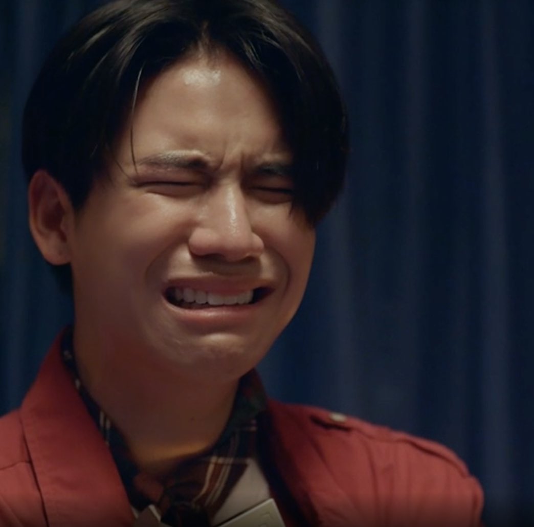 TingParPai's tweet image. จะขาดใจ ใจจะขาด 🥺
เลโอก็รักเจ๊เหมียวมากจริงๆ คนที่ส่งเงินให้เลโอได้เรียนต่อจนจบ แล้วตัดภาพไปที่ลิ๊งซ์มีรูปรับปริญญากับเจ๊เหมียว แต่เลโอไม่มีโอกาสนั้นเลย ทำไมทักอย่างมันสายไปหมด 😭

#satangks 
#CatForCashEP5