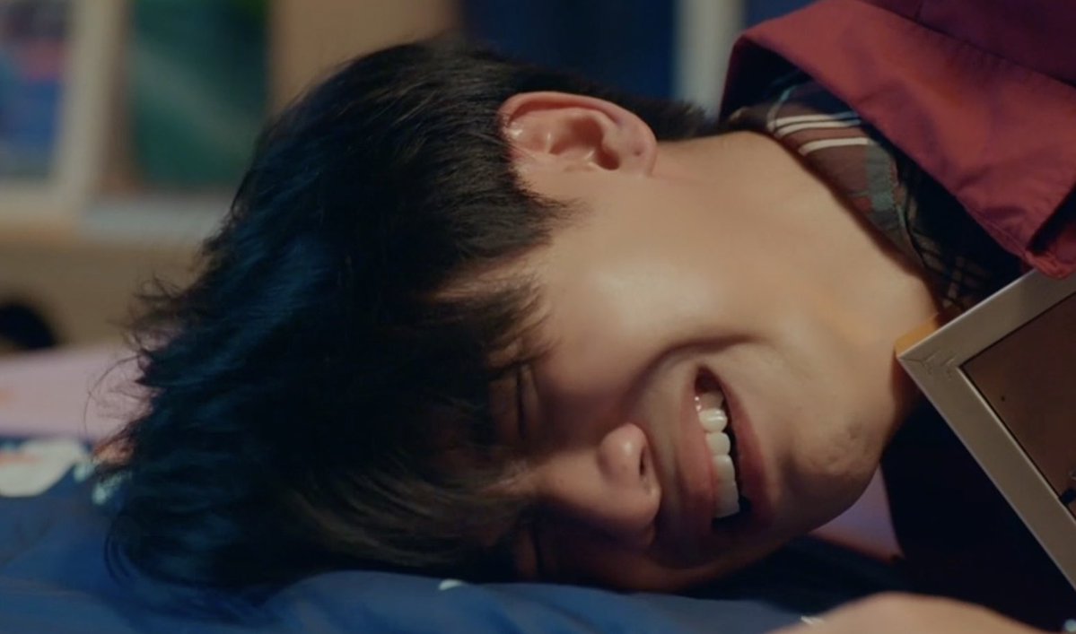 TingParPai's tweet image. จะขาดใจ ใจจะขาด 🥺
เลโอก็รักเจ๊เหมียวมากจริงๆ คนที่ส่งเงินให้เลโอได้เรียนต่อจนจบ แล้วตัดภาพไปที่ลิ๊งซ์มีรูปรับปริญญากับเจ๊เหมียว แต่เลโอไม่มีโอกาสนั้นเลย ทำไมทักอย่างมันสายไปหมด 😭

#satangks 
#CatForCashEP5