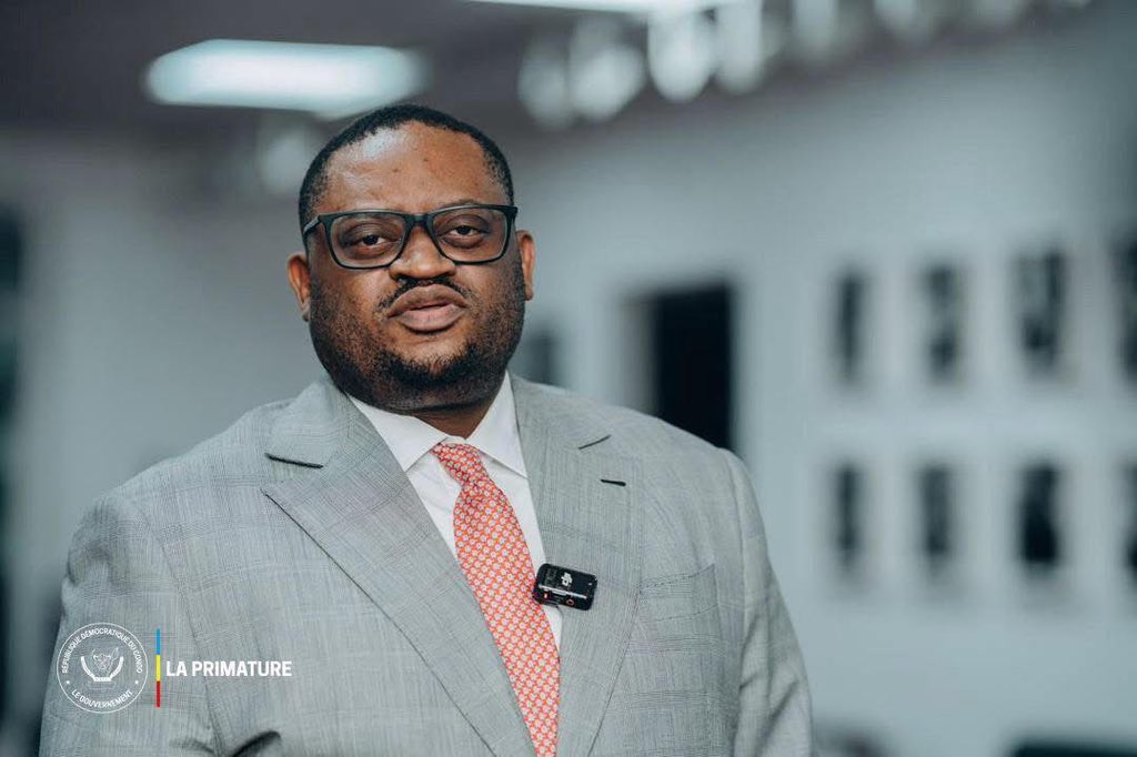 Paie des fonctionnaires de l’Etat : « la situation est sous contrôle » ( Doudou Fwamba) eco24.cd/2026/02/17/pai…