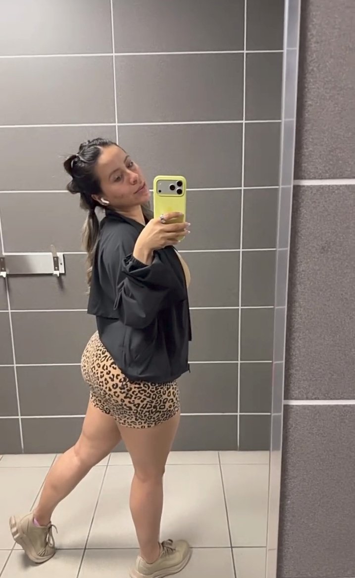Mila33491985's tweet photo. Disponible 🥰 https://t.co/UTvDYb775K