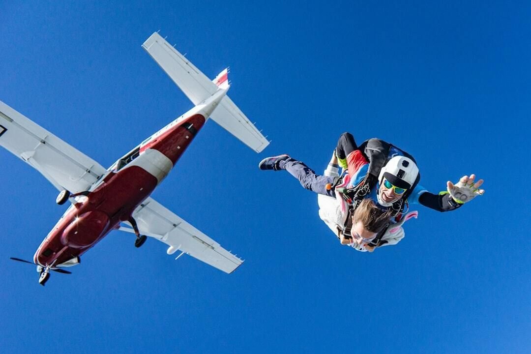 pilotflows's tweet photo. From first jump to pro load organizer — PilotFlows has your back 🪂

Log every skydive with freefall time, canopy stats &amp; gear tracking Manage manifests, loads &amp; safety checks in seconds with Manifest Brain Track student progression, inventory &amp; training — all digital https://t.co/GxNi2zaqQL