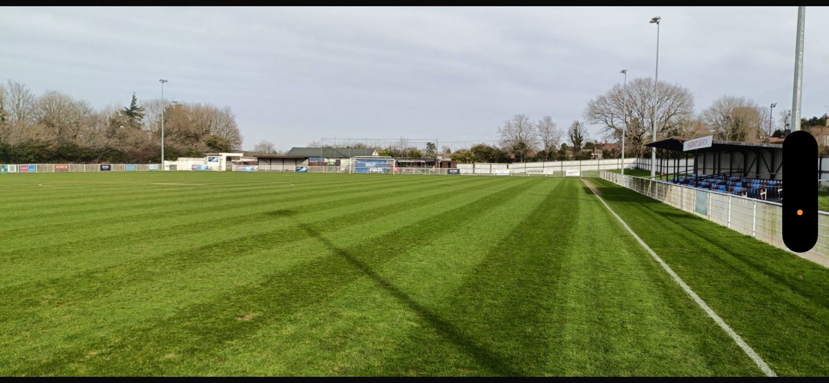 Badshot Lea FC tweet media