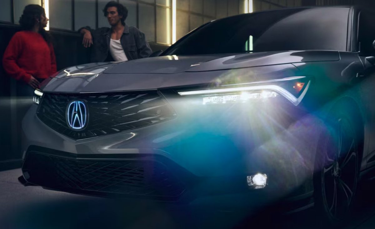 PiazzaAcuraRead's tweet photo. The illuminated front emblem of the 2026 Integra creates a unique presence on the roads. 

#acura #integra #sedangoals #luxurycars https://t.co/KLBytoZExg