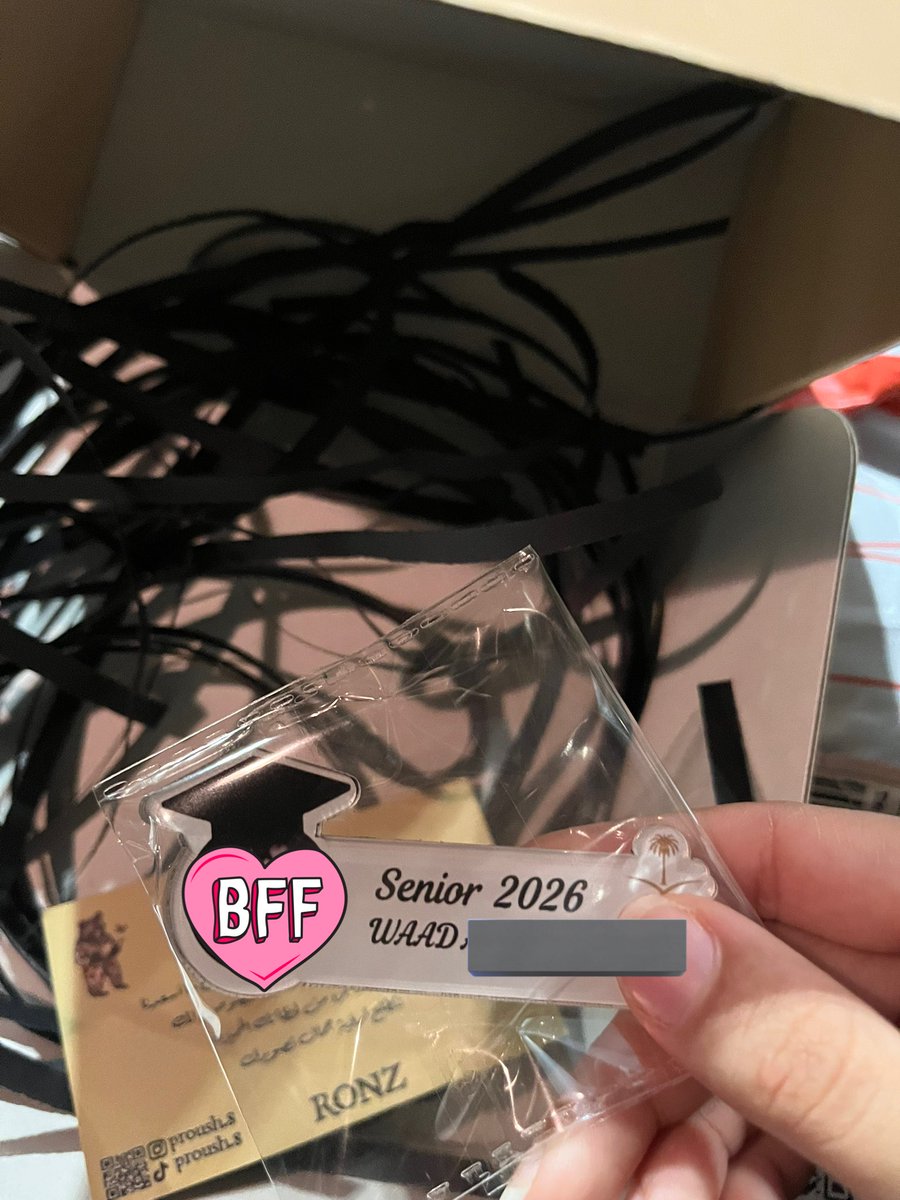 w👩🏻‍🎓 tweet media