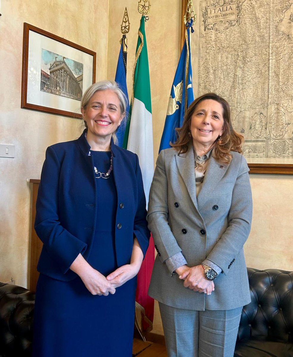 isabellarauti's tweet image. 🔬⚙️ #ENEA incontro con Presidente Francesca Mariotti

🎯 Focus su innovazione tecnologica, sicurezza energetica e resilienza delle reti e delle infrastrutture strategiche, oltre agli impegni comuni nella regione artica ❄️ e in Antartide.

🤝La collaborazione tra @MinisteroDifesa