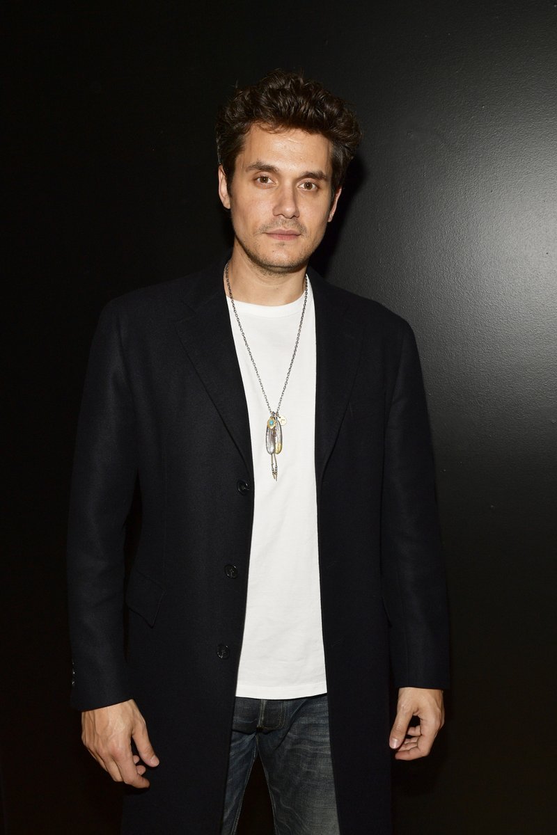 RollingStone's tweet photo. .@JohnMayer says he told Bob Weir and Mickey Hart to NOT modernize The Grateful Dead's music.

"I remember thinking, 'Please don’t do that,' because what they didn’t know, and what I could see, was that the most state-of-the-art thing they could do in 2015 was to present the music exactly as they always had."

Cover story: https://t.co/Fue4l369Hx