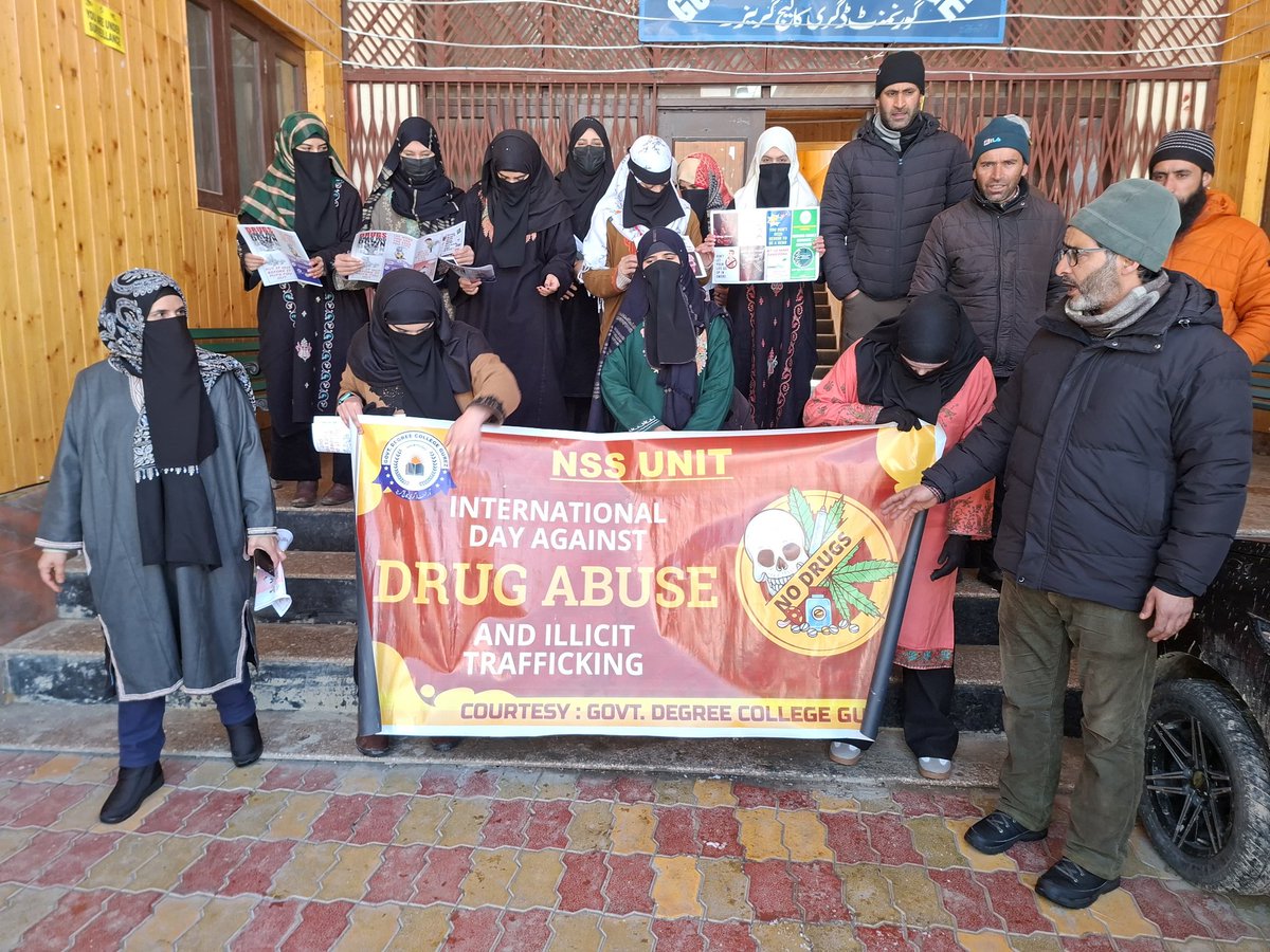 GurezTswo's tweet photo. Today on 17-02-2026 an IEC awareness programme was conducted under Nasha Mukht Bharat Abhiyan by Social welfare department Gurez in collaboration with Degree College Gurez. https://t.co/E3sY72yIyb