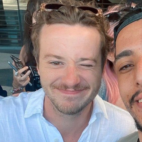 he’s so 🥰 coded