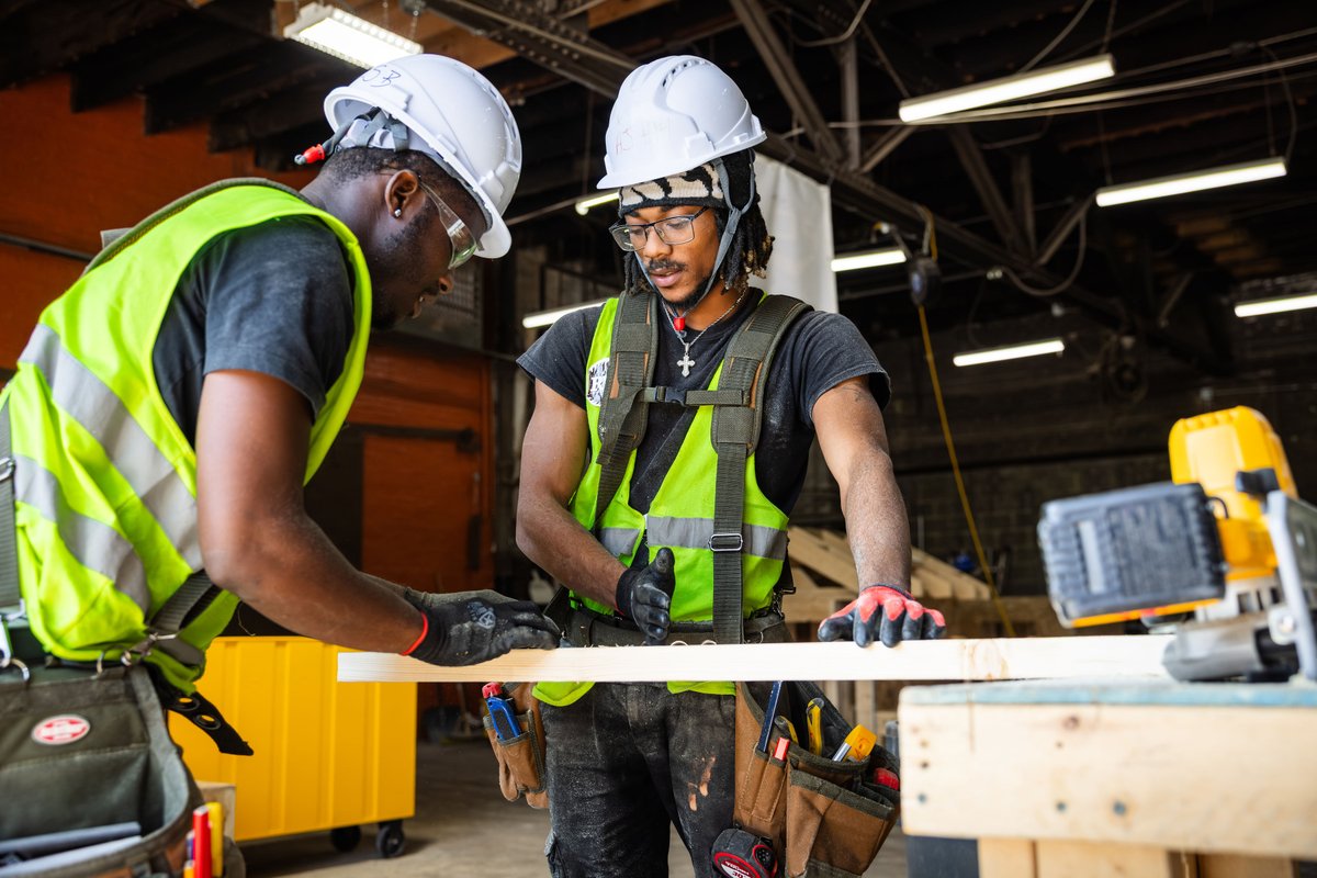 Lowe's Foundation tweet media