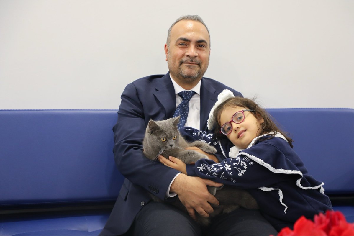 profdraakkaya's tweet photo. 17 Şubat Dünya Kediler Günü 🐈 https://t.co/W3VuEkVJKP
