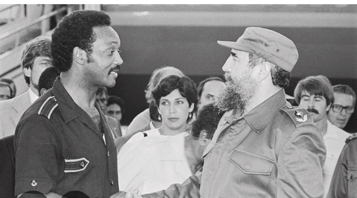 Muere a los 84 años Jesse Jackson, figura clave del movimiento por los derechos civiles en EE.UU.
 Su compromiso con los derechos humanos contribuyó a impulsar un movimiento global en favor de la libertad y la dignidad.
#Cuba no olvidará su amistad.
#CubaPorLaVida  #Fidel