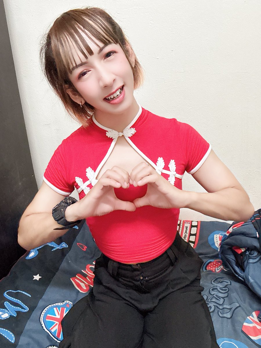 notety1994's tweet photo. จะเอาแต๊ะเอียหรือแต๊ะอั๋ง 🧧
แต๊ะเอียอ่ะได้ “แต่ตังค์” 💰
ถ้าได้แต๊ะอั๋งอ่ะ ได้ ”ทั้งตัว“ แฮร่ๆ 😜
#รังสิต  #ปทุมธานี #สาวสองมีงู https://t.co/MGw6l2UBCT