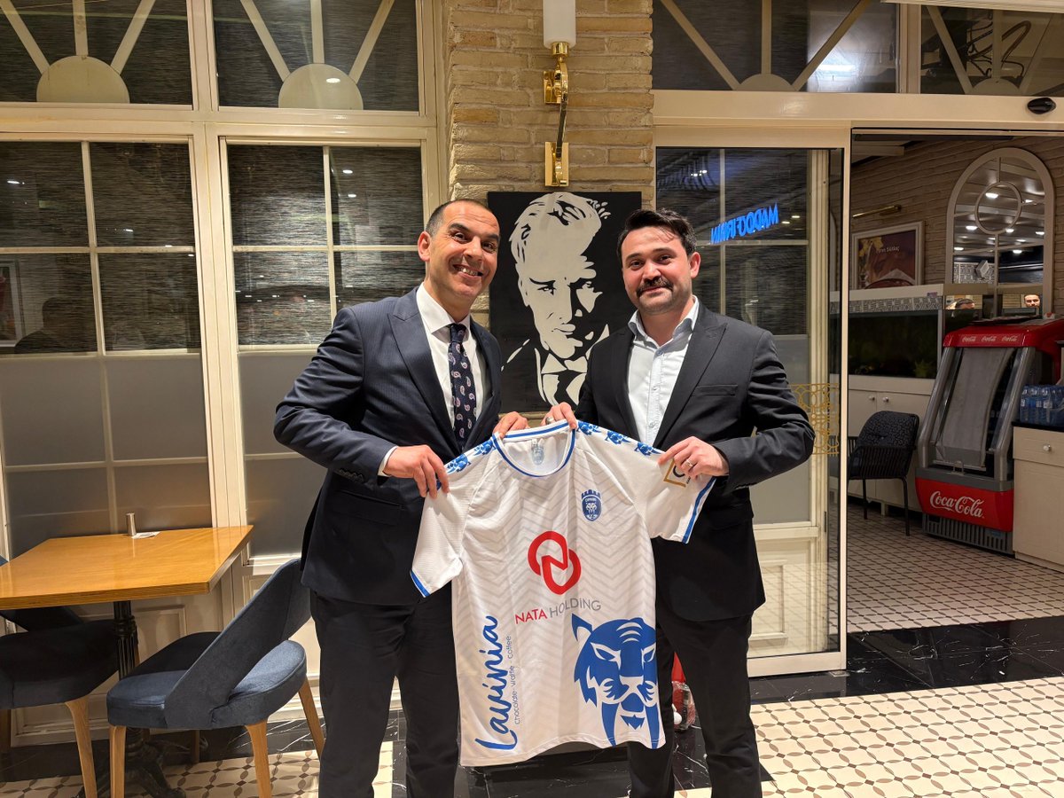 MHP ÇANKIRI İL BAŞKANI FATİH KAYA’DAN IĞDIR VALİSİ’NE ZİYARET

bulten18.com/mhp-cankiri-il…