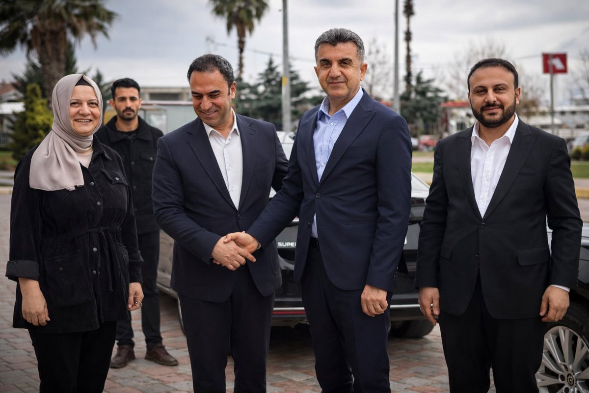 İl Başkanımız Sayın <a href="/milhamigunbegi/">M.İlhami GÜNBEGİ</a> ve Haliliye İlçe Başkanımız Sayın <a href="/mbagmanci63/">MUSTAFA BAĞMANCI</a> , İlçe Başkanımız sayın <a href="/ElgunSuleyman/">Suleyman Elgün 🇹🇷🌹</a>,Kadın Kolları Başkanımız Sayın <a href="/GultenBalci63/">Gülten BALCI</a> ‘yı ziyaret ettiler .

Birlik ve beraberlik ruhuyla, ortak akıl ve güçlü teşkilat yapımızla daha güzel yarınlara