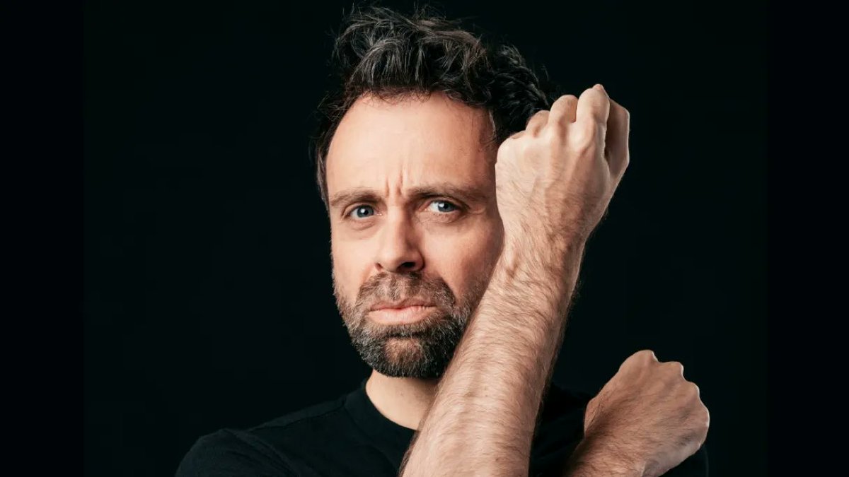 francetvpro's tweet image. 🎙️ #TempsForts #France4

Par son premier spectacle « Authentique », David Castello-Lopes nous invite à rire intelligemment en découvrant l’authenticité des choses qui nous entourent.

▶️ lun 09/03 à 21.00 sur France 4 et sur france.tv