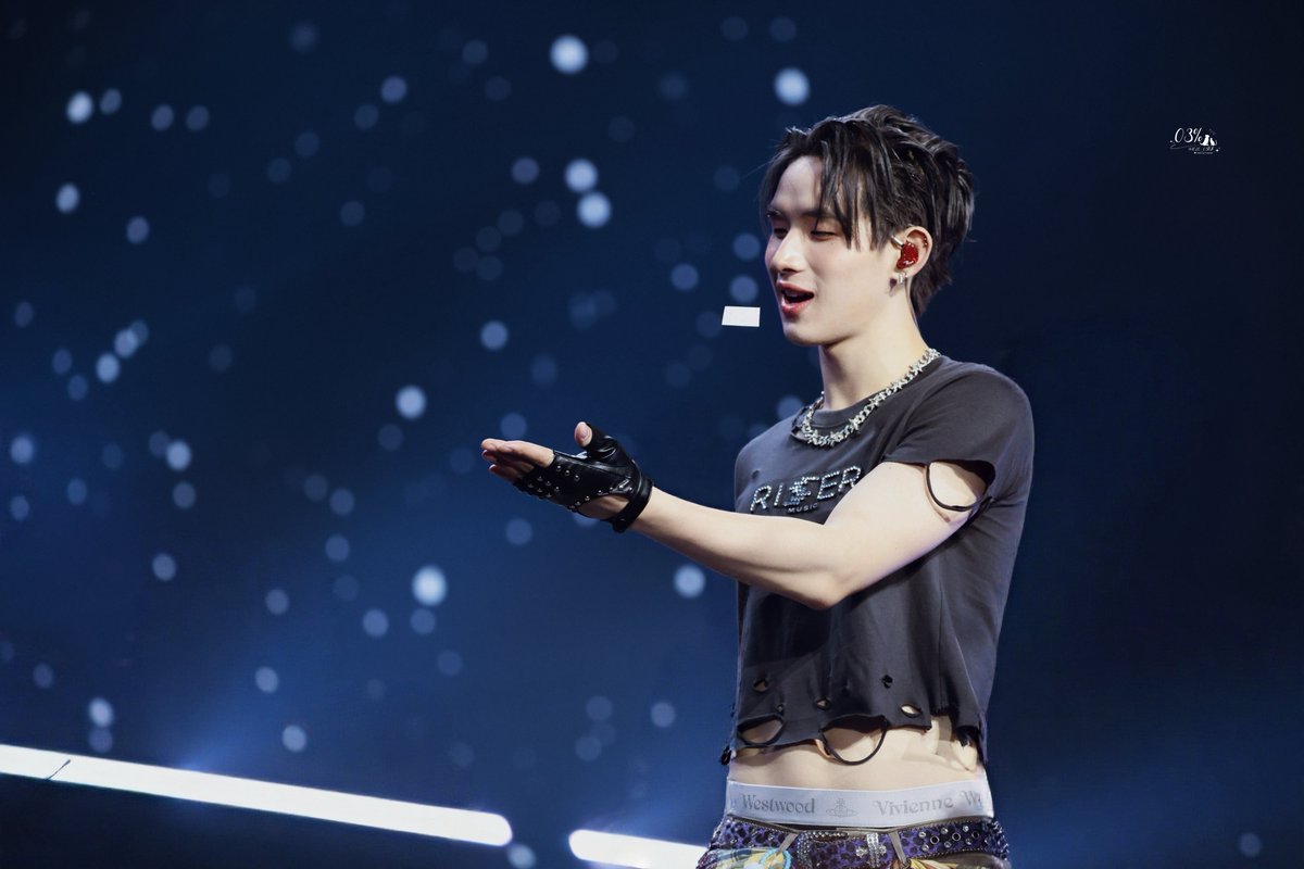 1620_03NH's tweet photo. 260214

LYKN RISING ERA
#RISERCONCERTD2

@hongshihoshi03 

#hongshihoshi 
#LYKN https://t.co/khUOj1SPnE