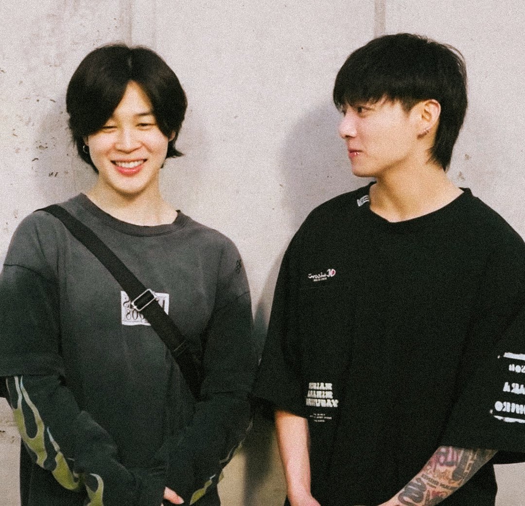 .
ㅤㅤㅤHe fell first         but         He fell harder