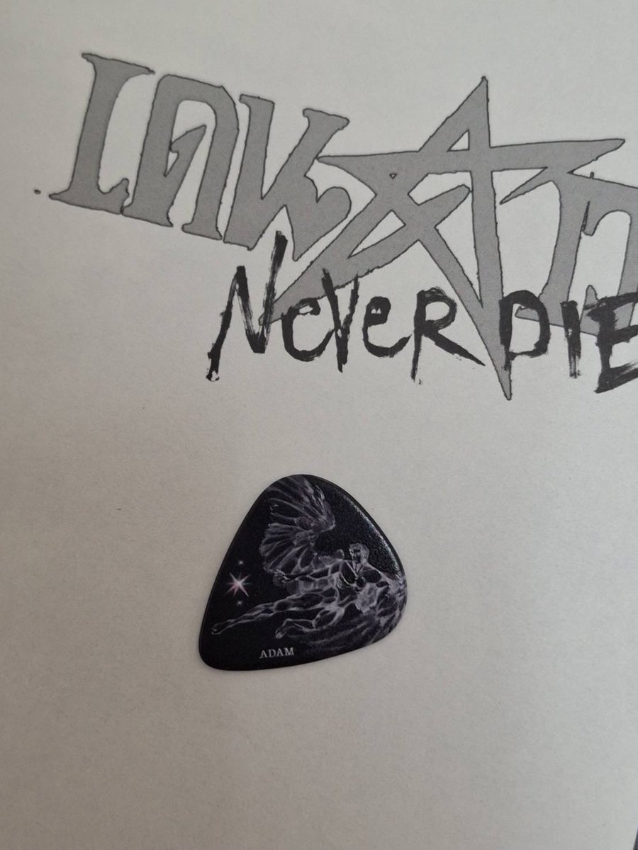 ปิ๊กมาถึงแล้วนะคับตอนนี้อยู่ในขั้นตอนการแพ็คจัดส่ง อดใจรอกันอีกนิดนึงน้าาา น้องกำลังจะไปหาแล้วคับ🪷🫧 
#เดนดาวneverdie