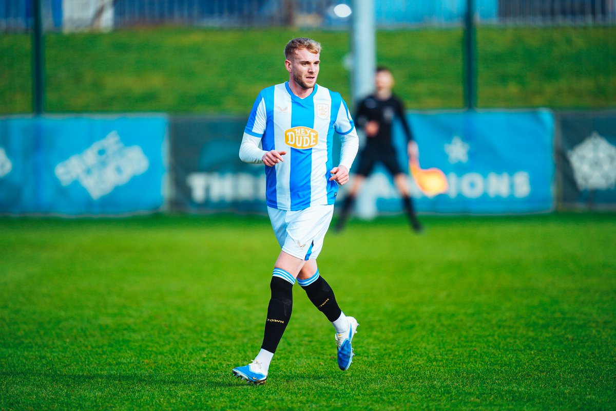 Huddersfield Town tweet media