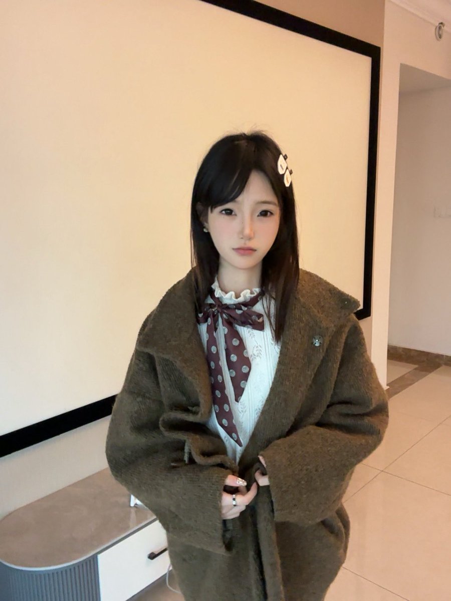 楼楼跳了 tweet media