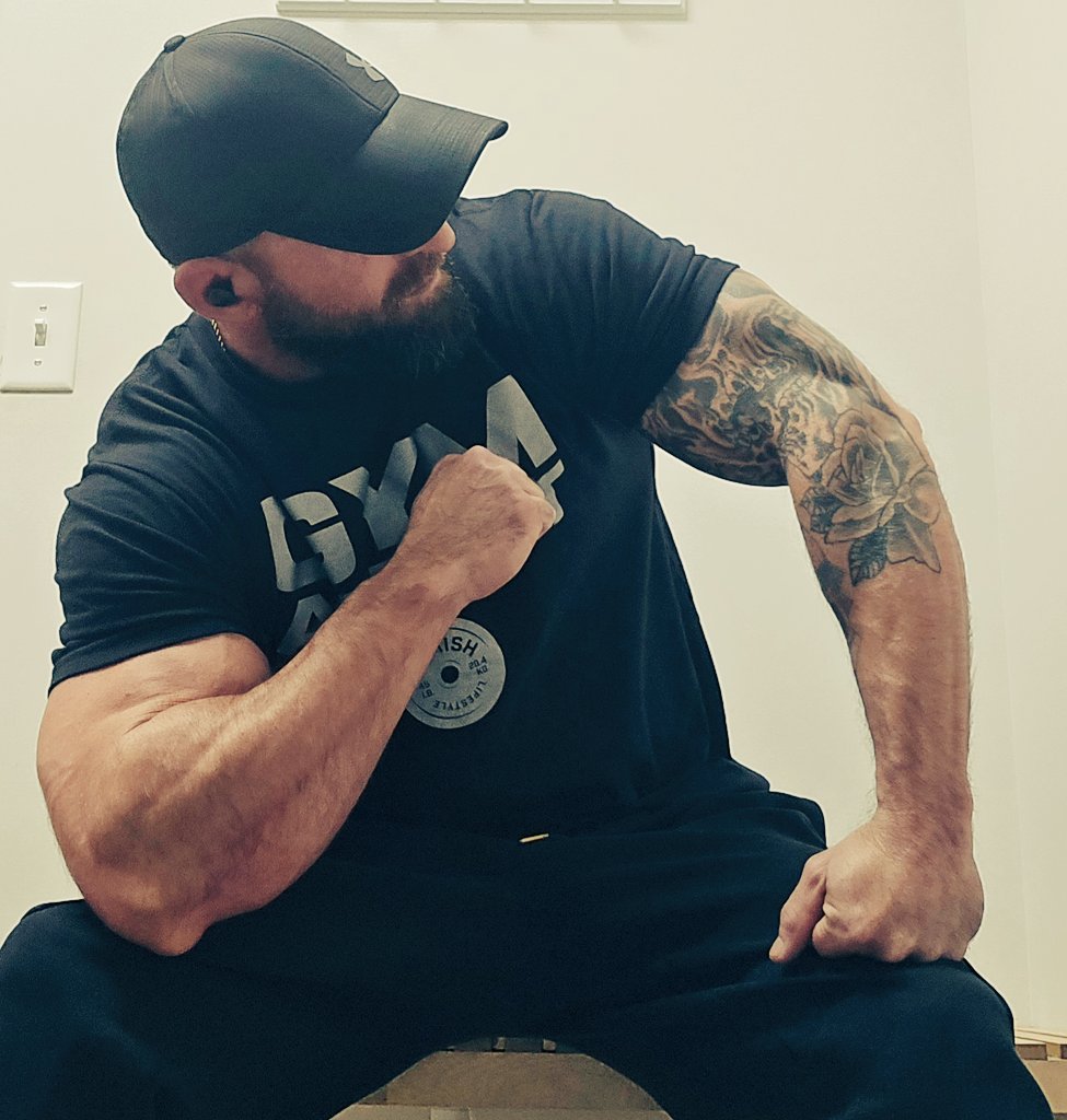 Majorrob101's tweet image. Definition of an ALPHA!!! 
@PigRipe @RT4Masters @cockystr8boyz @rt4dom @RT4Kings @MASTER_UPDATES @PromoRTpig @RT4Masters2 @Domcollection00 @MasterJockPromo  @FOOTMASTERSRT @AlphaMaleWorld1 @obedientgaysub    @RtCashmaster @rt_peasant @CashMastersRT
