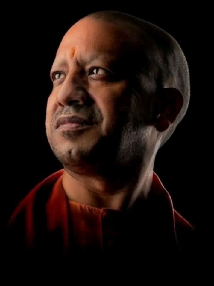 सतर्क रहो सनातनियों

ब्राह्मणों को उकसा कर ब्राह्मण-ठाकुरों में घमासान करवाने का ये विपक्षी हरामी सपना देख रहे हैं
क्यूंकि इन दुष्टों का ध्येय तो योगीजी को सत्ता में आने से रोकना है।

हमें योगी जी को 2027 में उत्तरप्रदेश का मुख्यमंत्री और 2029 में भारत का प्रधानमंत्री बनवाना है,