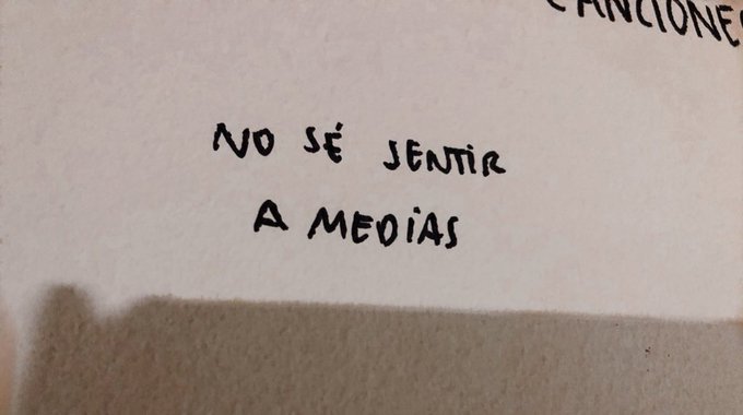 Ojos color sol tweet media