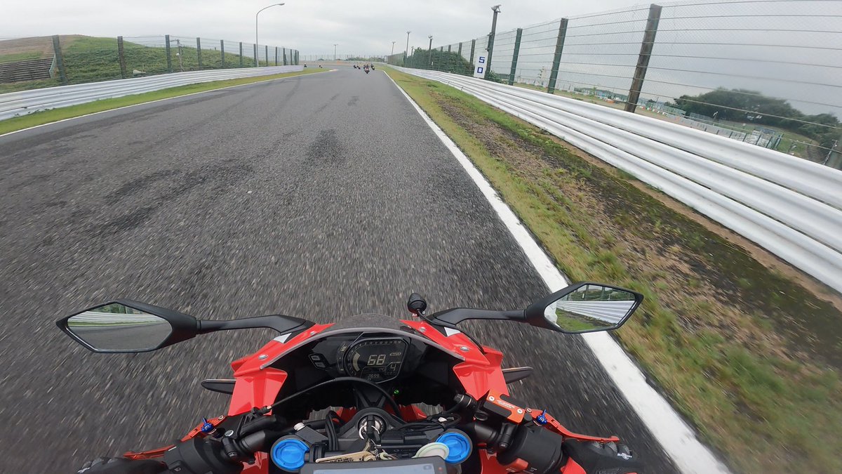 SvMouse's tweet image. #みんなのHONDA見せて
#CBR250RR #MC51