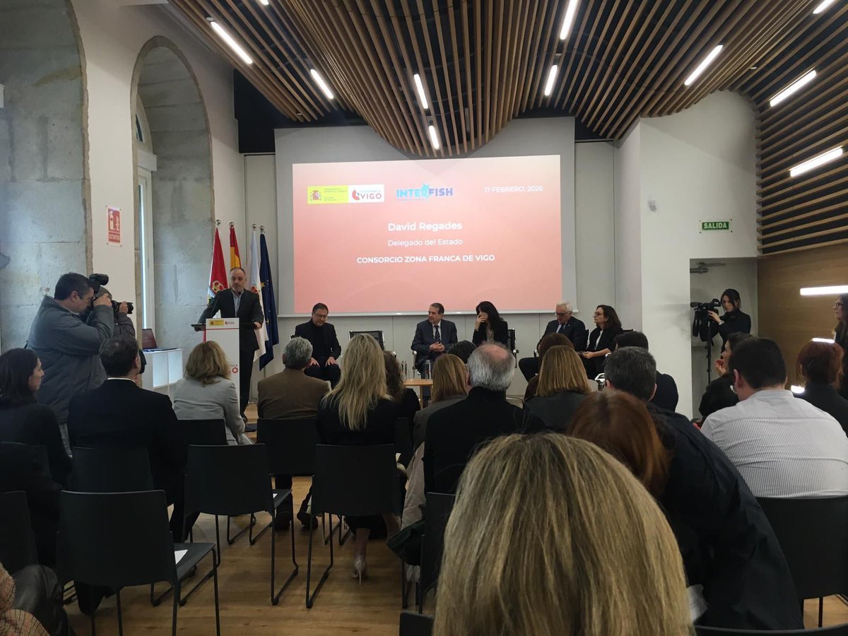 🦈 <a href="/interfish_es/">interfish</a>, un pilar estratégico para la economía y la soberanía alimentaria, según un informe de la Cátedra Ardán y la <a href="/uvigo/">Universidade de Vigo</a>

Los datos muestran la relevancia económica de la cadena de valor de la tintorera, el marrajo y el pez espada en España

buff.ly/QFKmPUy