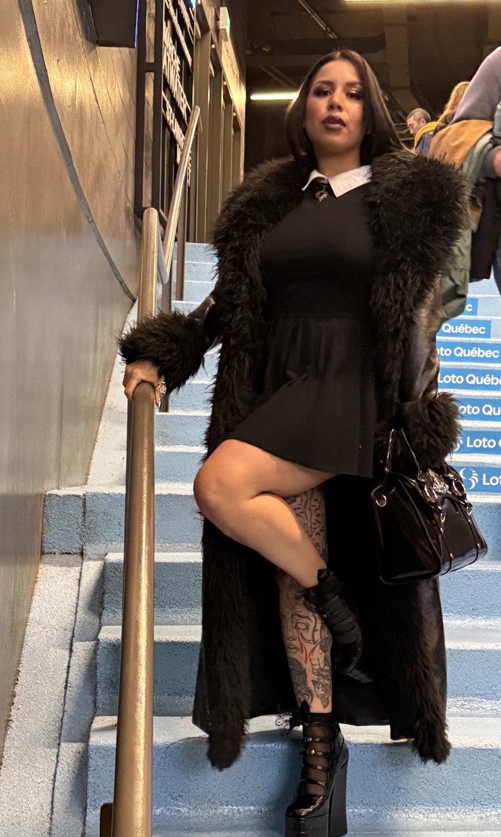 DanhausenAD's tweet image. Nine inch nailhausen last night