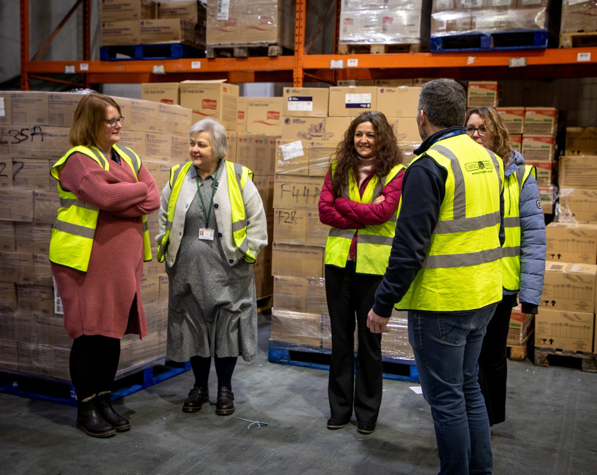 Castell Howell Foods tweet media