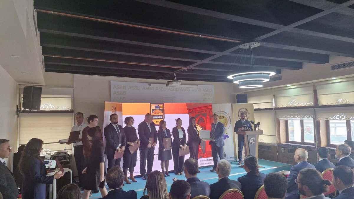 Elem Eyrice-Tepeciklioğlu tweet media