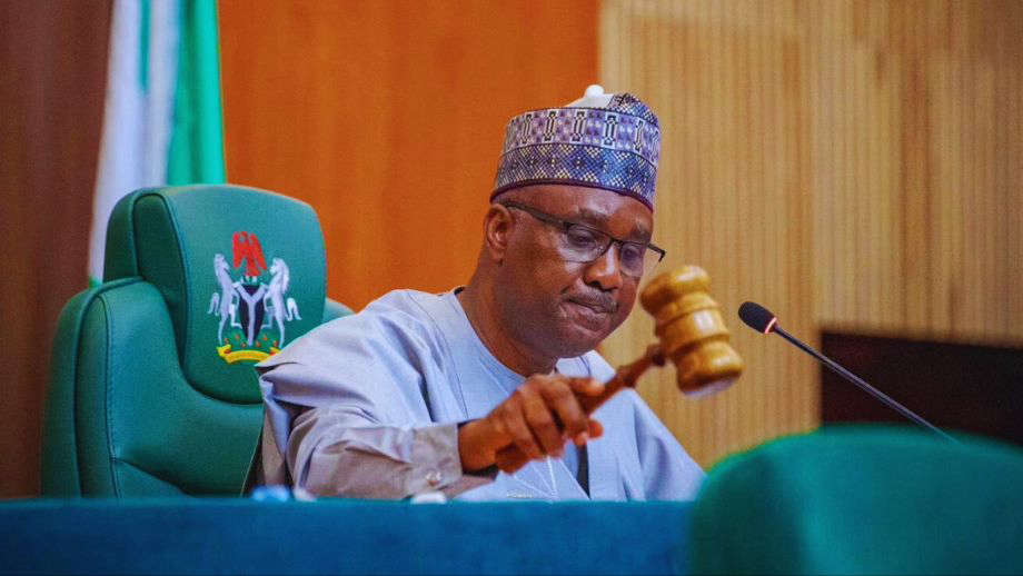 EiENigeria's tweet image. The "nays" were louder. Everyone in that chamber heard it. Speaker Tajudeen Abbas ruled "the ayes have it" anyway. When a presiding officer can simply declare the opposite of what is audibly true, we do not have a legislature, we have a performance.