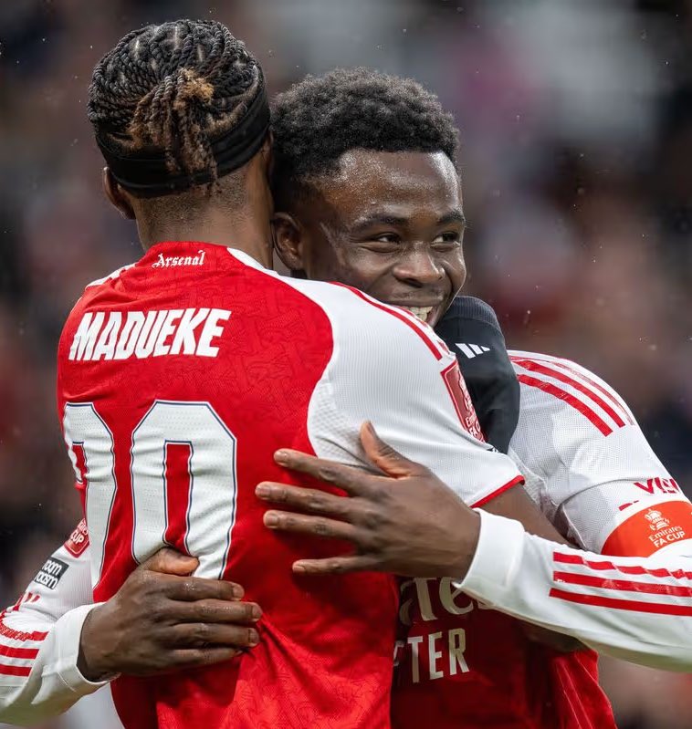 Mikel Arteta on competition between Saka &amp; Madueke: “This morning we had another one, they were in the gym &amp; they were testing. Everyone was trying to compete with each other &amp; those two were hilarious as usual.”

“It’s great to witness, because it’s natural - the way they like