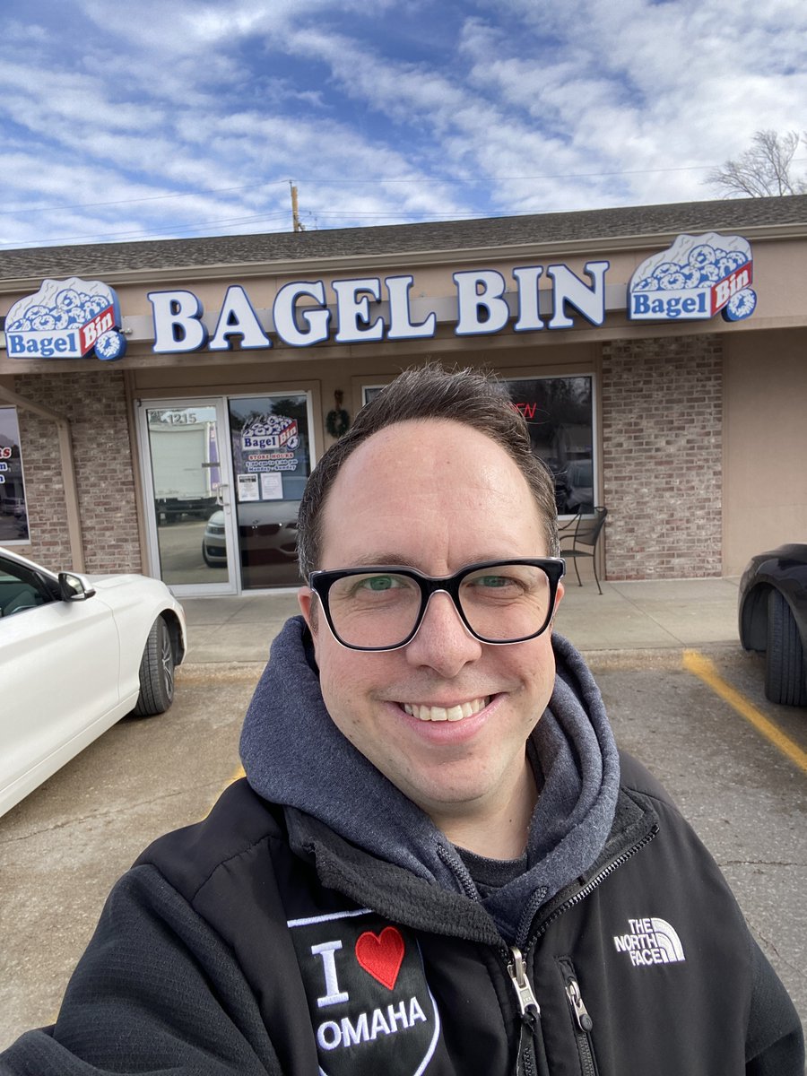Best bagel in Omaha — no debate.
The Bagel Bin never misses: everything, asiago, onion, cinnamon, lox, salads, pizza style… and the treats sell out FAST (pecan rolls, fritters, long johns, cannolis if you’re lucky).
Tucked off 119th &amp; Pacific. Go.
#Omaha  #LocalBakery #BagelBin