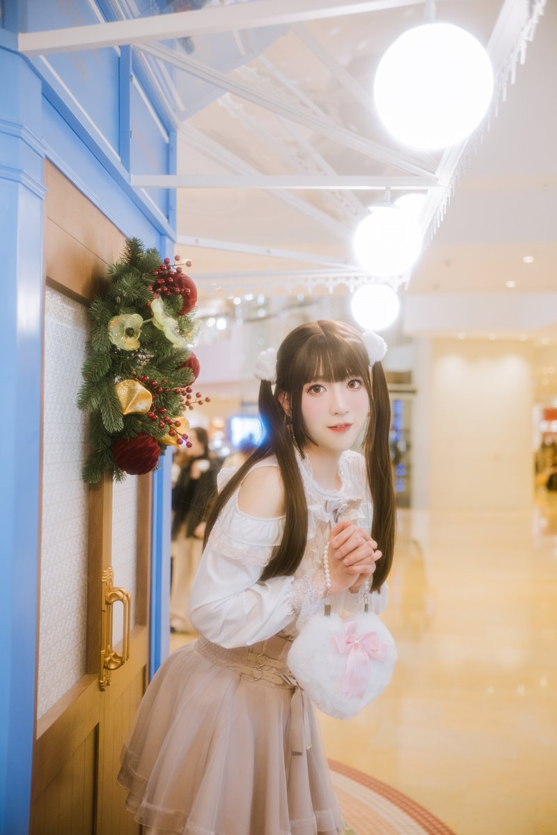 HKCDMRBQ's tweet photo. 新年快樂~
祝大家馬年大吉大利，好事成雙
馬上發財，馬��功成，龍馬精神 https://t.co/XI8WzBqGaM