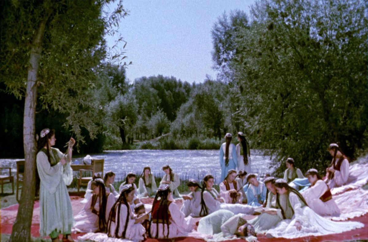 明日2/18㊌ #横浜シネマリン
10:00 #どうすればよかったか?
11:55 #チャック・ベリー ブラウン・アイド…
13:05 #ただやるべきことを
15:00 #平田雄己監督特集《Lost in Images》ピクニック
16:50 #ぼくの名前はラワン
<中央アジア今昔映画祭>
18:15 #きみに夢中
19:50 #やさしさ
21:15 #苦い果実