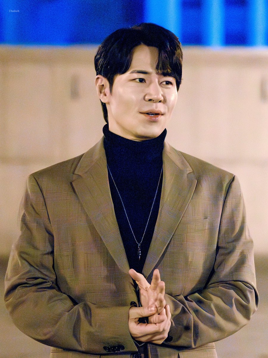 260217 팬레터 퇴근길
미남📸✨️

#이규형