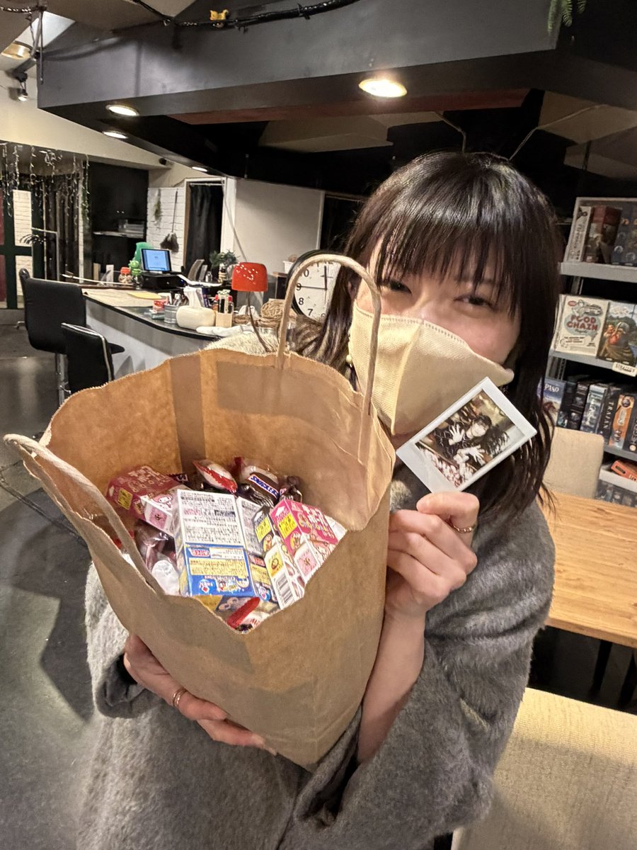 GoodPeanuts_'s tweet photo. 👑🍬お菓子王決定戦🍬👑
23E！

優勝🥇ケイ
準優勝🥈レイくん
3位🥉かつらー

かわいさとは裏腹に、大変な激戦でした💥
ケイはグッピートナメ2連覇👏
おめでとう㊗️
富山からのゲストのみなさんも、ありがとうございました✨
お菓子王は今後も定期開催☝️
協力してくれた皆さんありがとうございました！ https://t.co/tGygxt7pwm