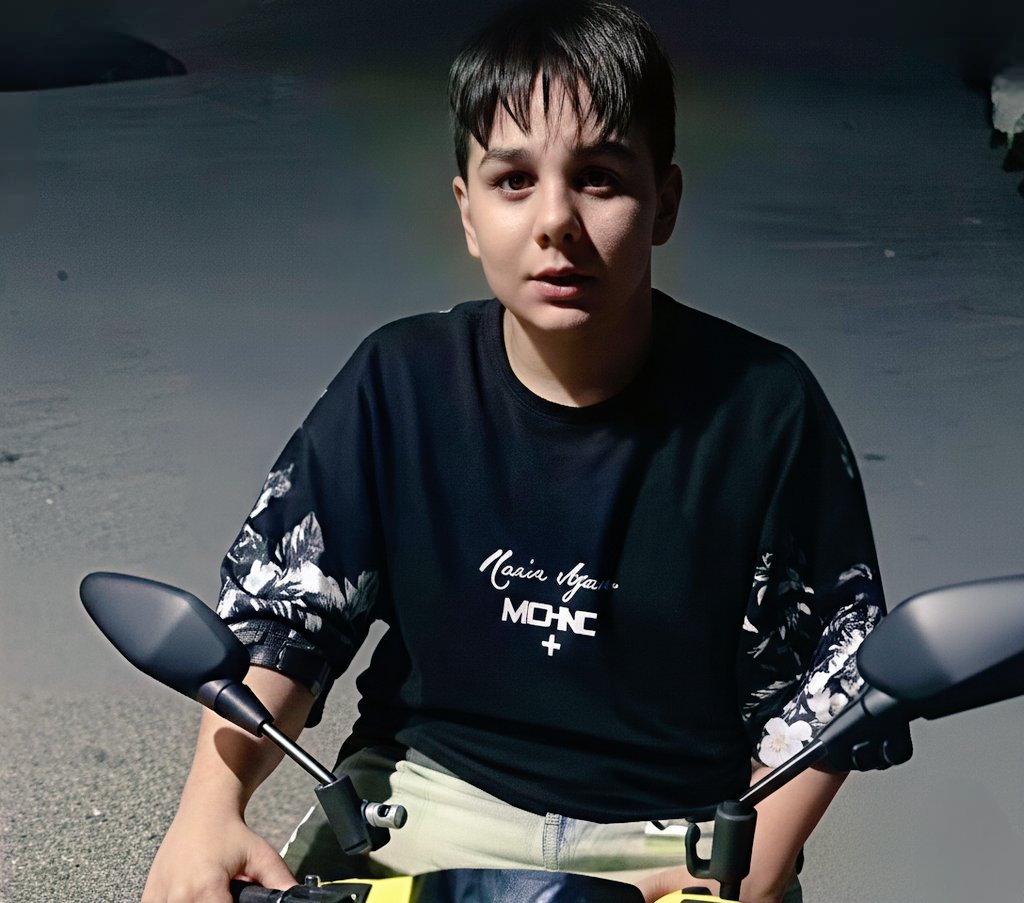 ⚠️ Mohammad Hossein Shokri, just 16 years old, is facing a death sentence for taking part in the protests in Iran.

The world must act now to save his life.