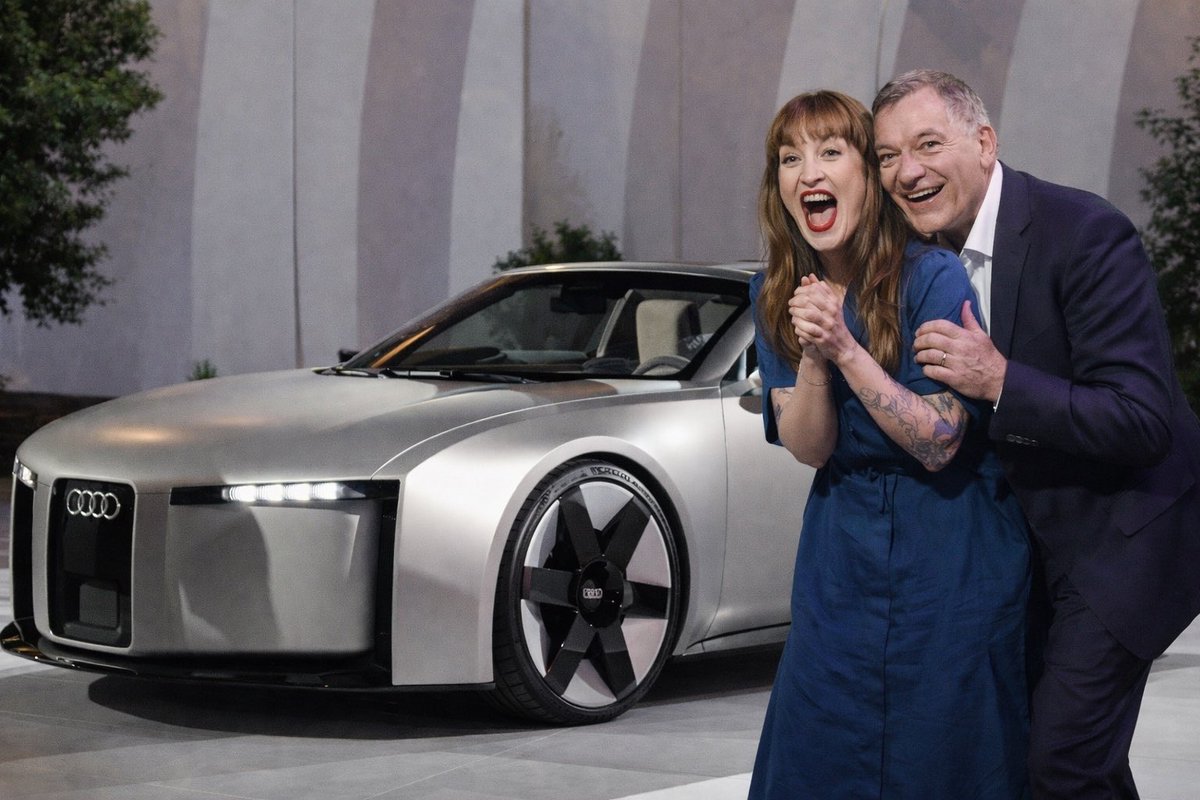 DukevanDam's tweet photo. Der neue Audi C Sport lässt Herzen von Stammkunden höher schlagen ❤️ #HeidiReichinnek https://t.co/3wUyGkYcdb