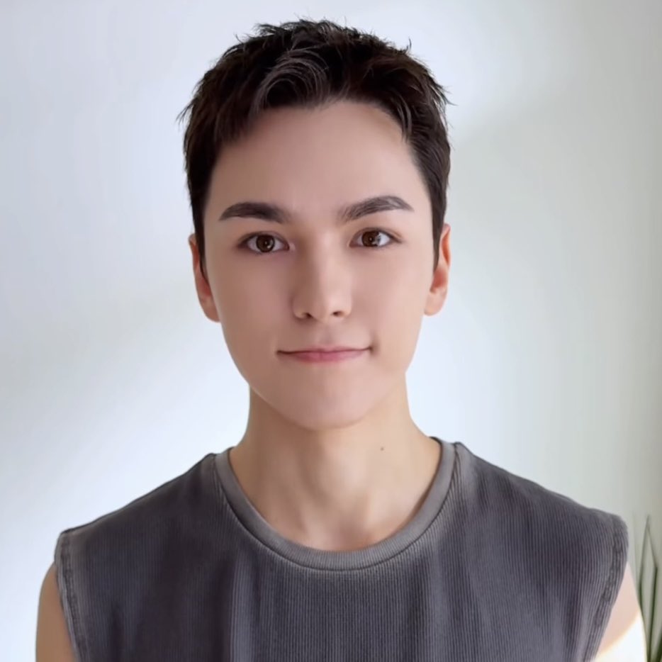 Vernon, thank you for being born 

OUR SIRIUS VERNON DAY
#샤이닝스타_버논이는_우리의_시리우스
#ShiningStarVERNONday
<a href="/pledis_17/">세븐틴(SEVENTEEN)</a>