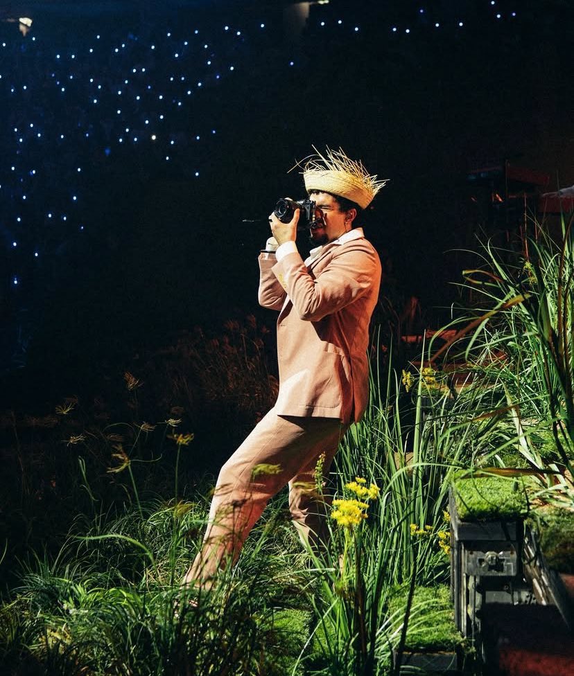 "DtMF" becomes Bad Bunny's first solo #1 hit on the Hot 100.

His second overall (<a href="/sanbenito/">Benito Antonio</a>).