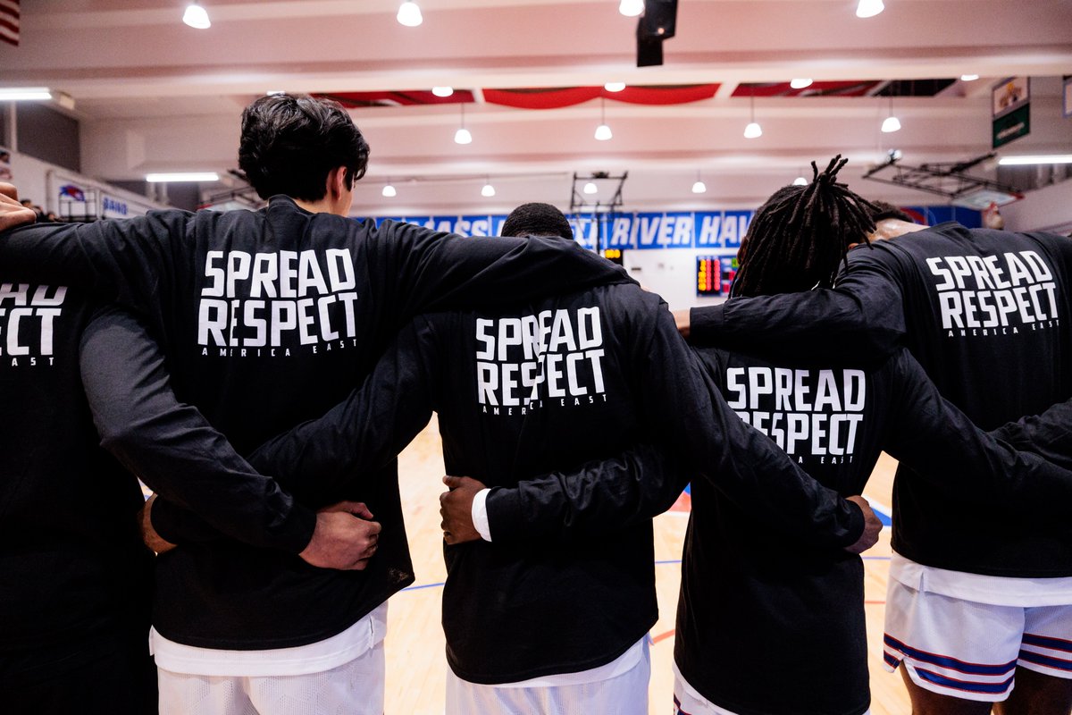 RiverHawkMBB's tweet photo. Bigger than basketball
#UnitedInBlue | #SpreadRespect | #AEHoops https://t.co/ESH7wIpITp