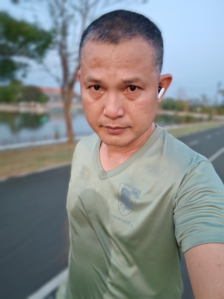 Amnard.Si tweet media