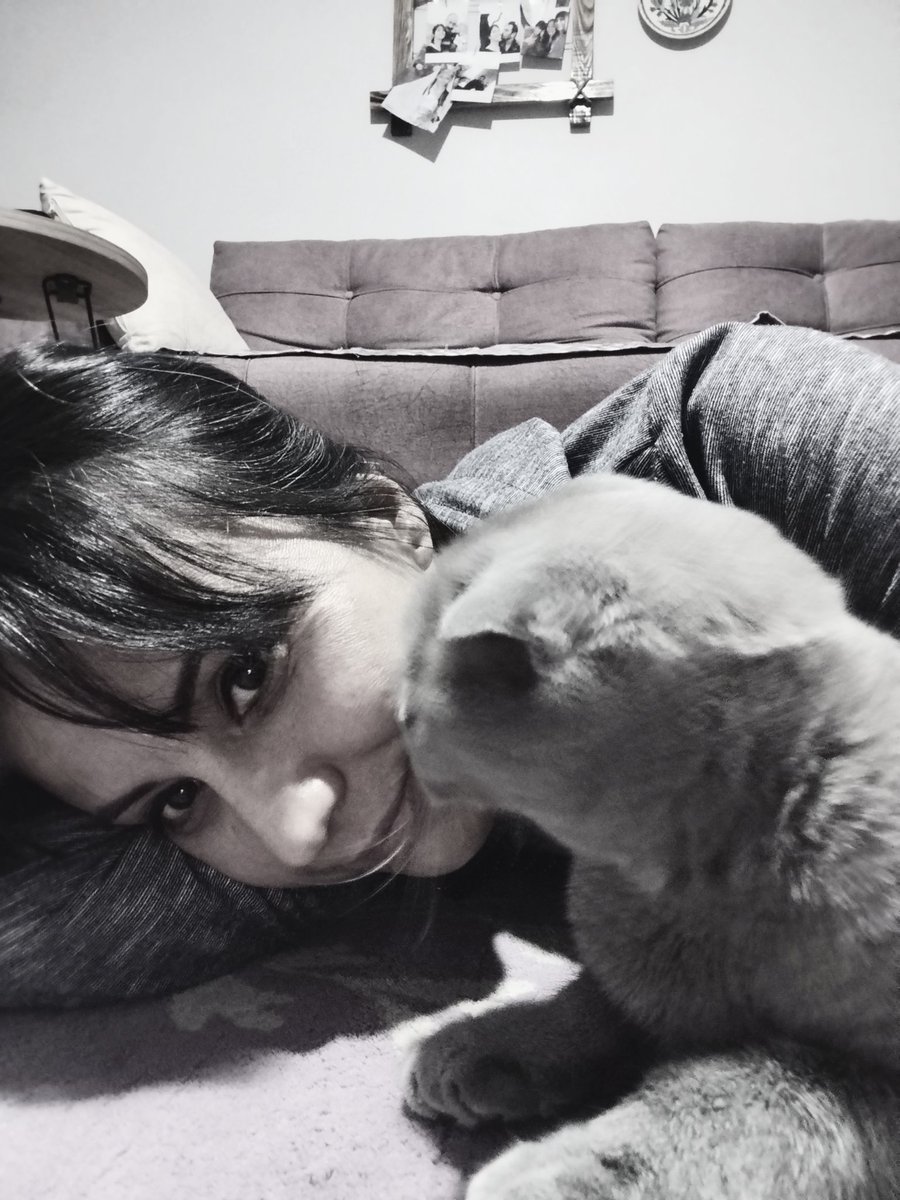 Bu çocuğu ben doğurdum, aksini iddia eden fedöcüdür sfghjkll
Günün kutlu olsun Merkür'üm ❤