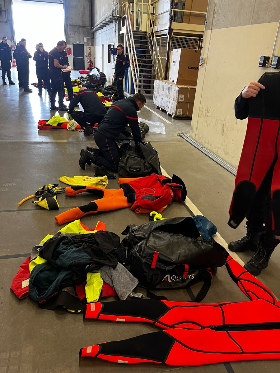 Sapeurs-Pompiers 50 tweet media